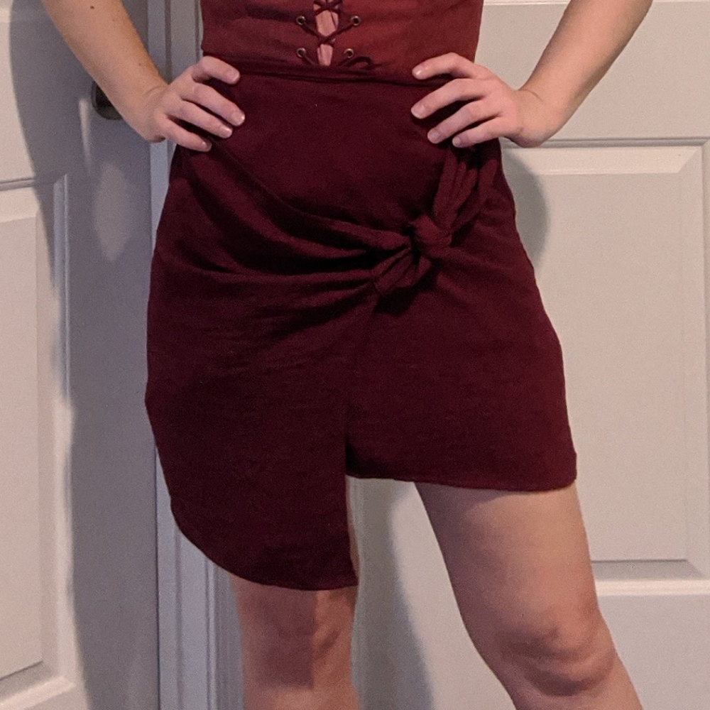 Maroon Tie Mini Pencil Skirt